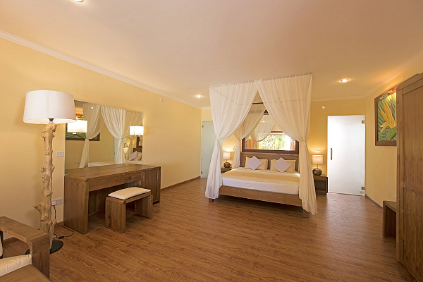 Thulhagiri Island Resort & Spa Thulhagiri Island Resort & Spa