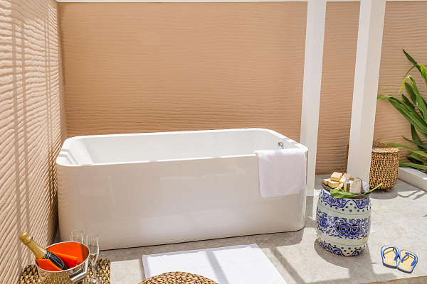 Kudafushi Resort & Spa Kudafushi Resort & Spa