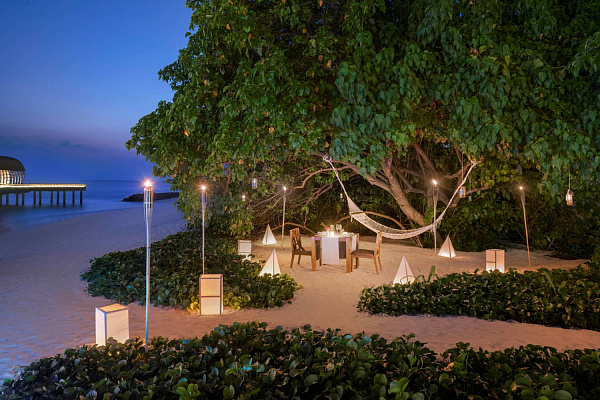 The Westin Maldives Miriandhoo Resort The Westin Maldives Miriandhoo Resort