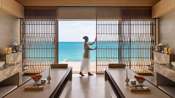 Hilton Maldives Amingiri Resort & Spa Hilton Maldives Amingiri Resort & Spa
